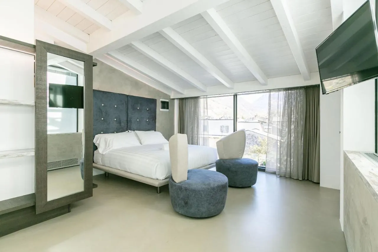 Domus Cavour Rooms&Suites Tirano