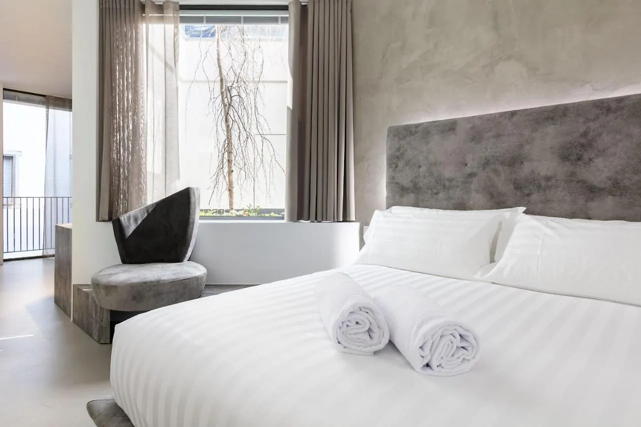Domus Cavour Rooms&Suites Tirano Hotel