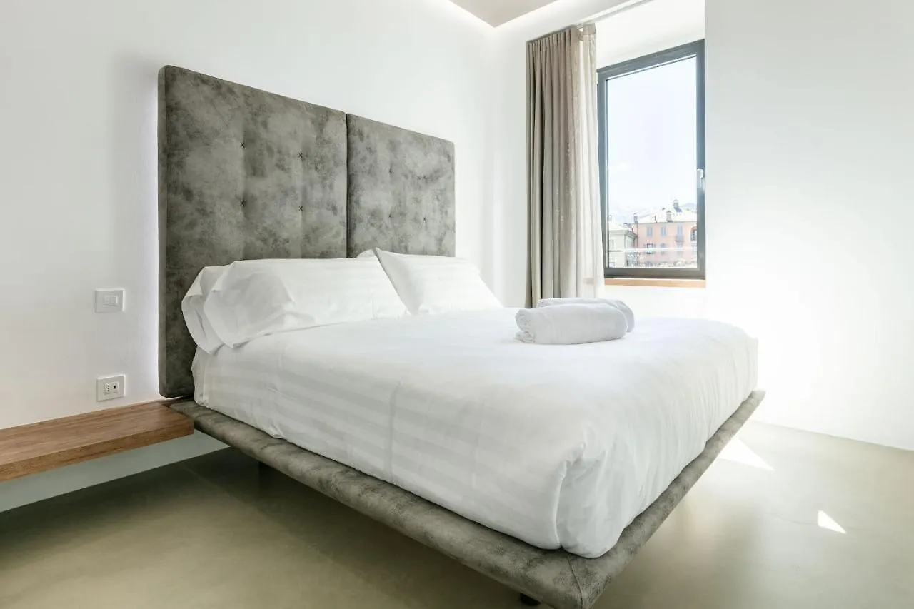 Domus Cavour Rooms&Suites Tirano Italy