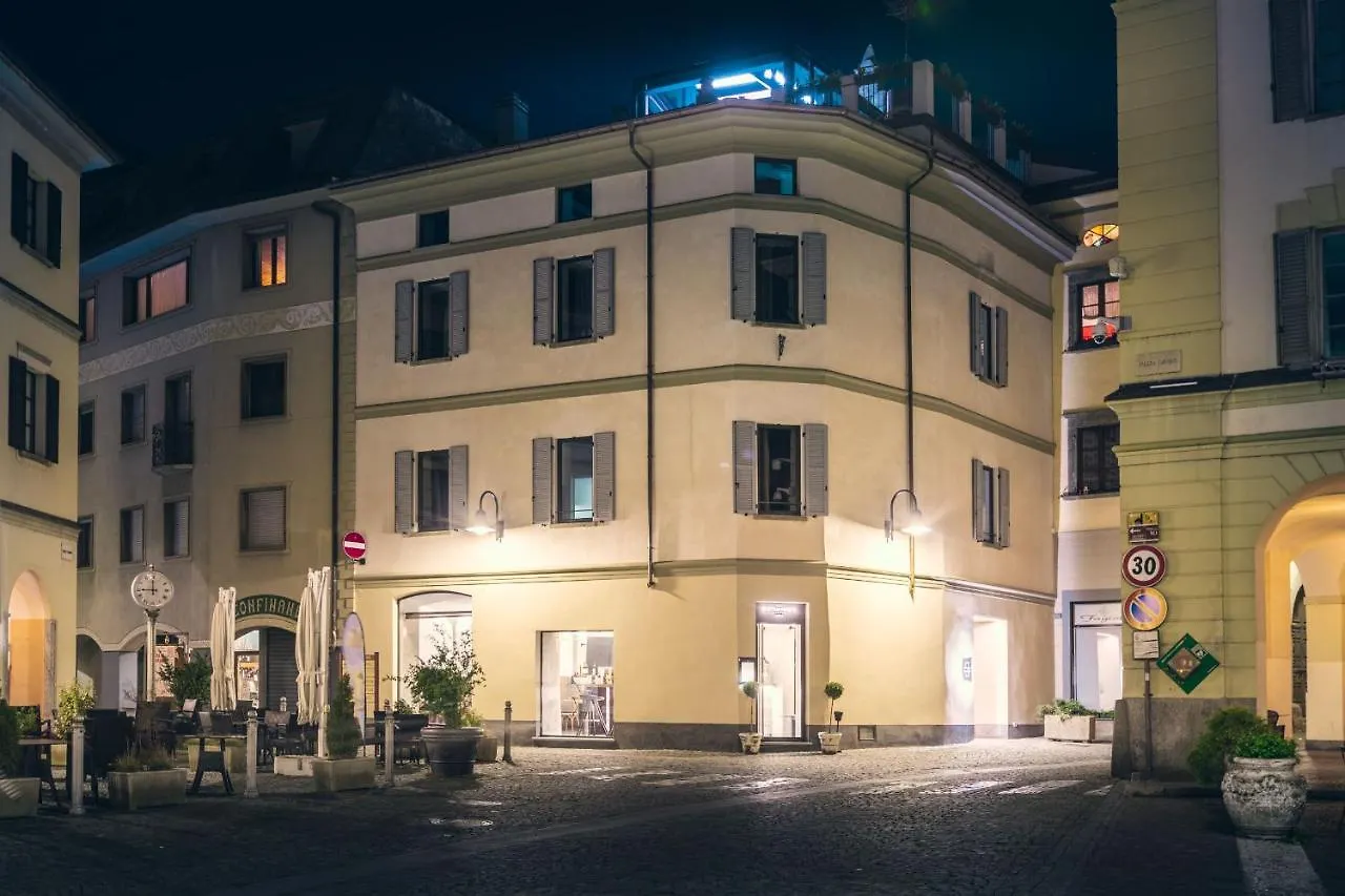 Domus Cavour Rooms&Suites Tirano