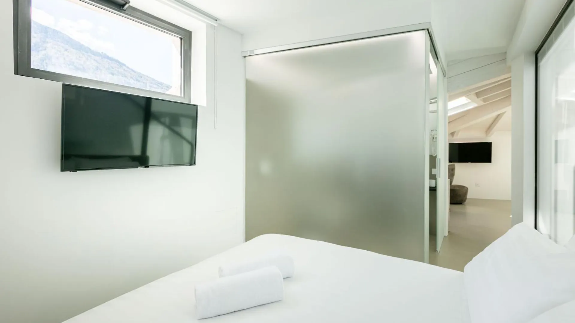 Domus Cavour Rooms&Suites Tirano 0*,  Italy