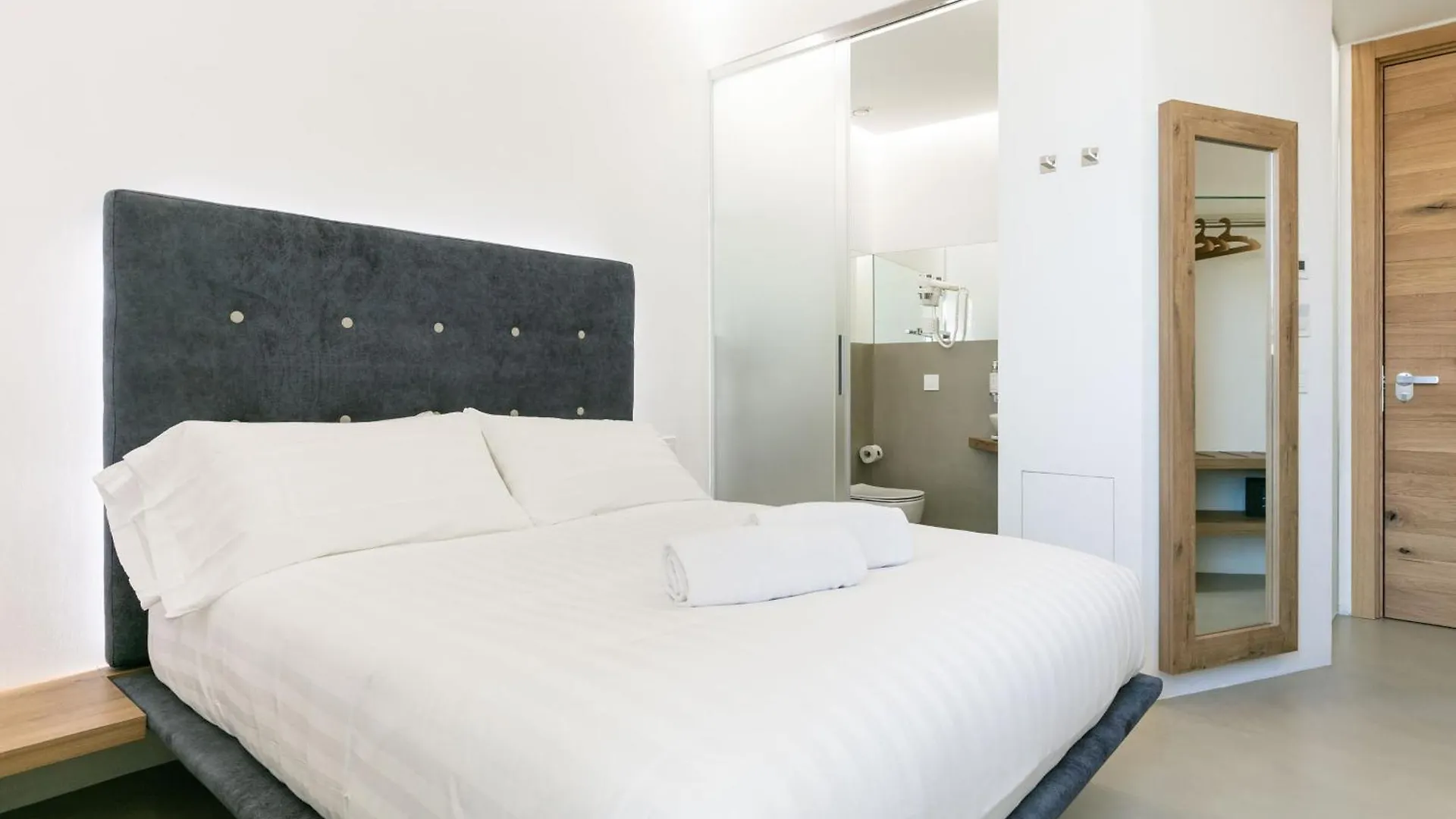Hotel Domus Cavour Rooms&Suites Tirano